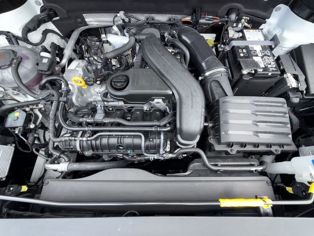 2026 Volkswagen Taos SE