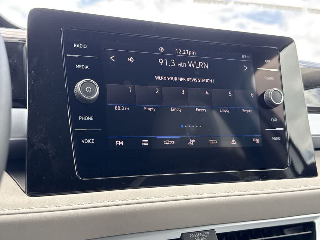 2026 Volkswagen Taos SE