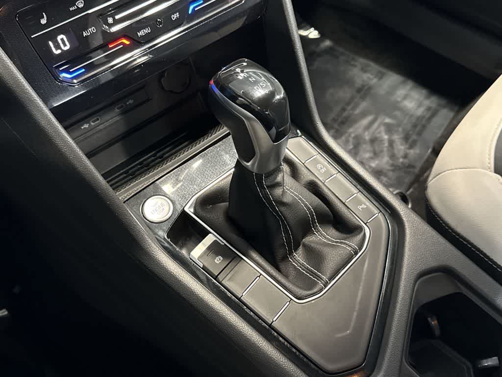 2026 Volkswagen Taos SE