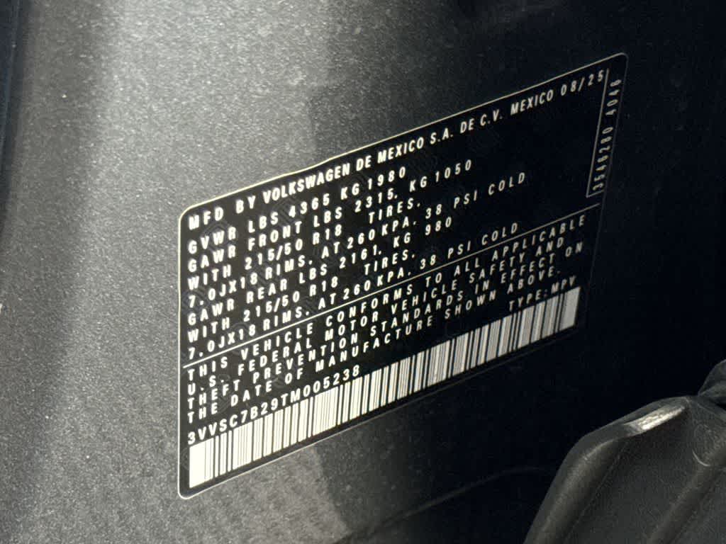 2026 Volkswagen Taos SE