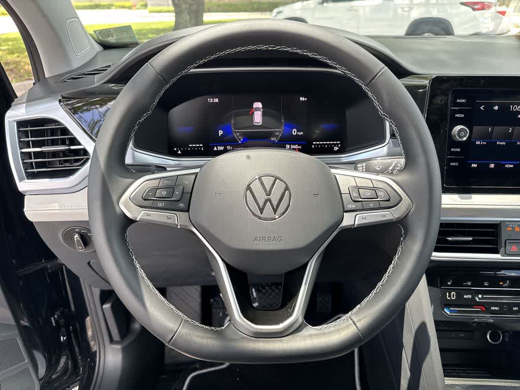 2026 Volkswagen Taos SE