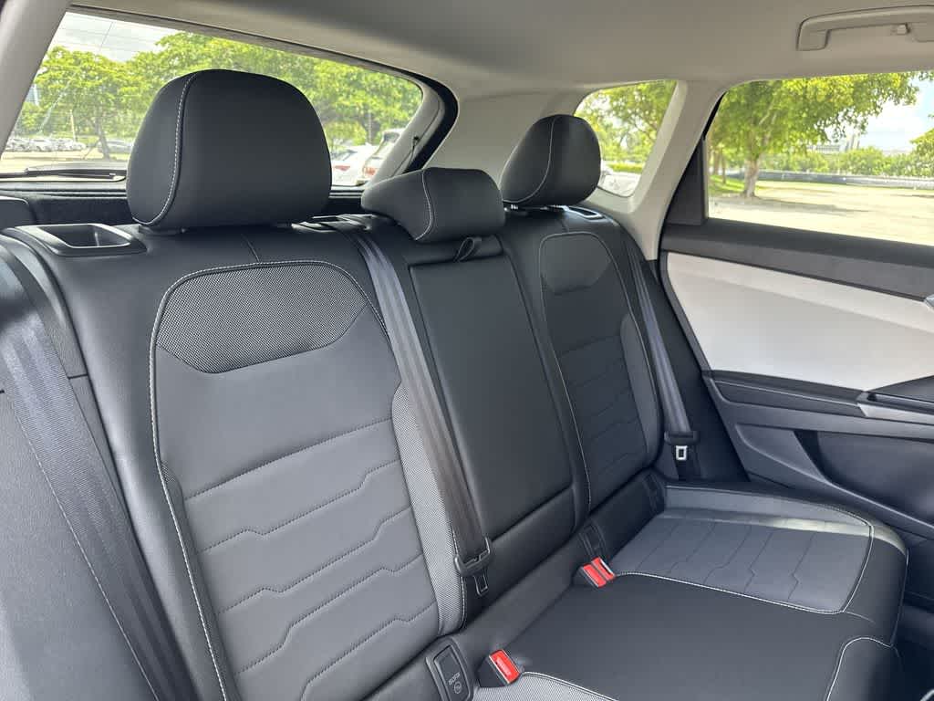 2026 Volkswagen Taos SE