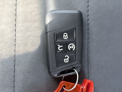 2026 Volkswagen Taos SE