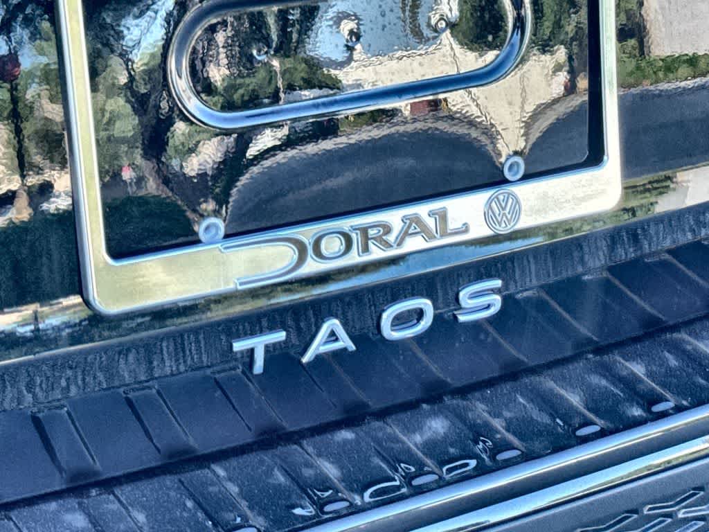 2026 Volkswagen Taos SE