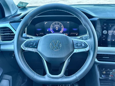 2026 Volkswagen Taos SE