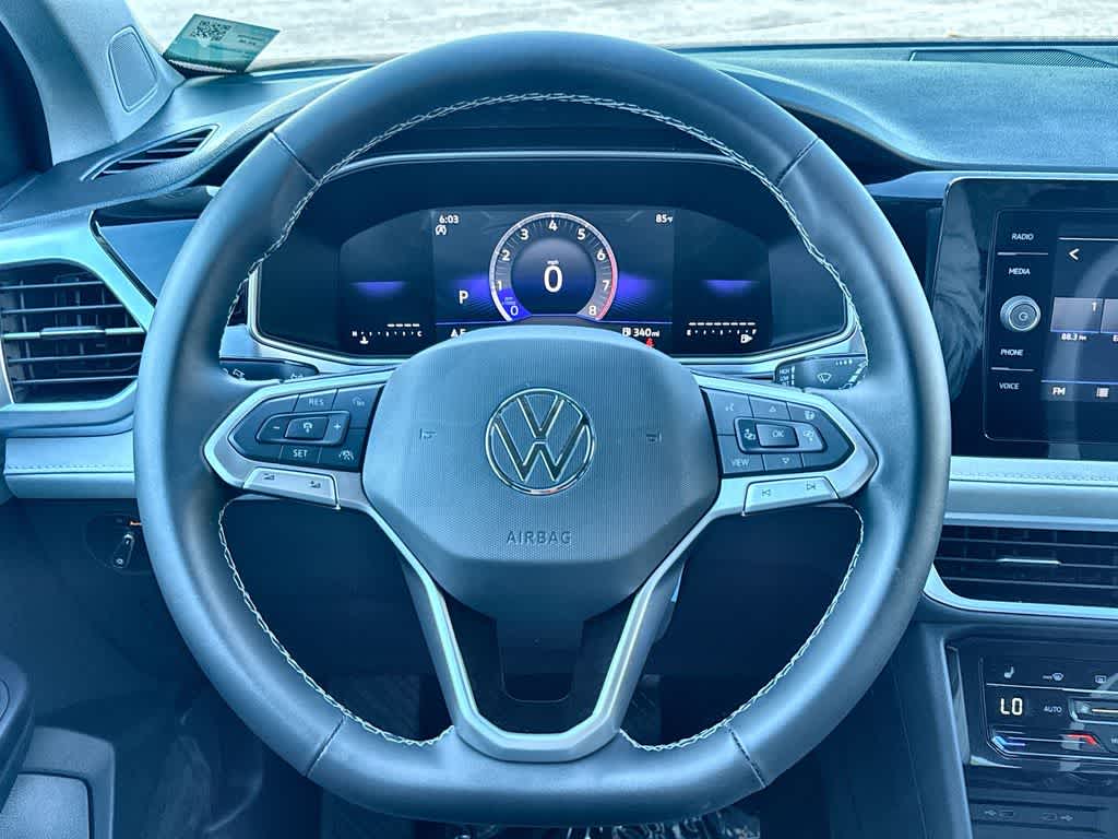 2026 Volkswagen Taos SE