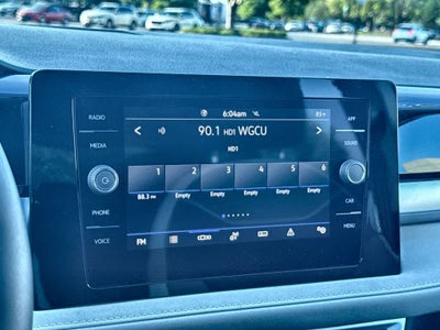 2026 Volkswagen Taos SE