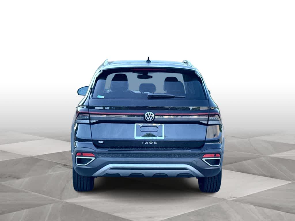 2026 Volkswagen Taos SE