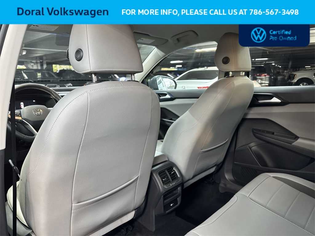 2022 Volkswagen Taos SE