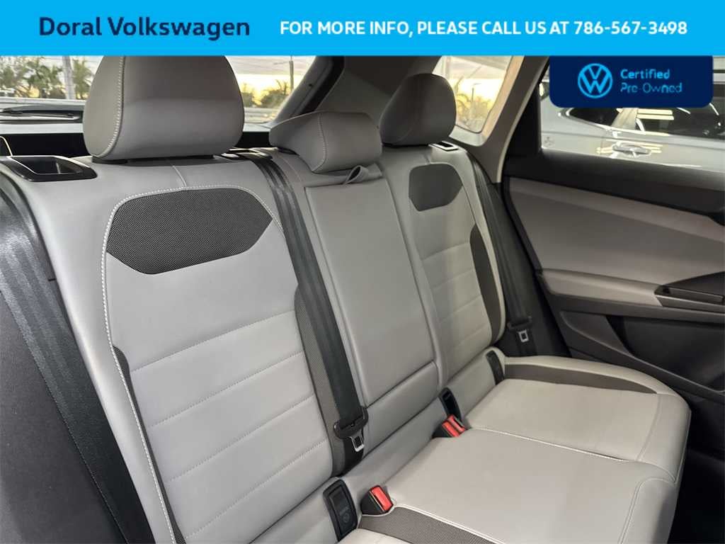 2022 Volkswagen Taos SE