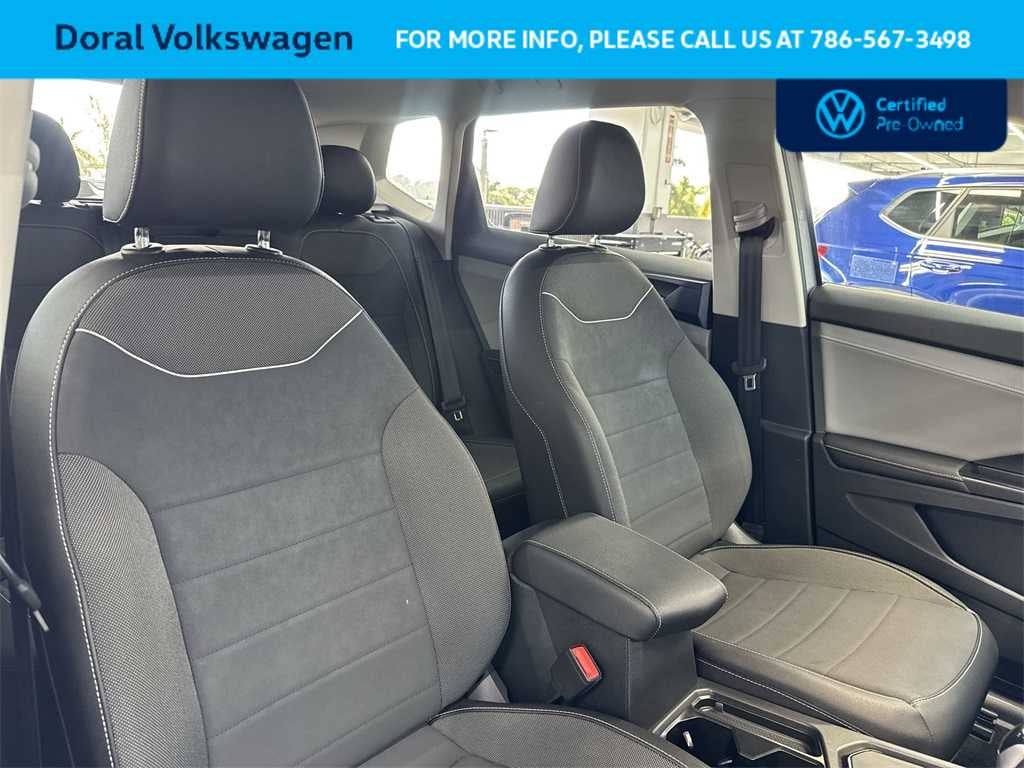 2024 Volkswagen Taos SE