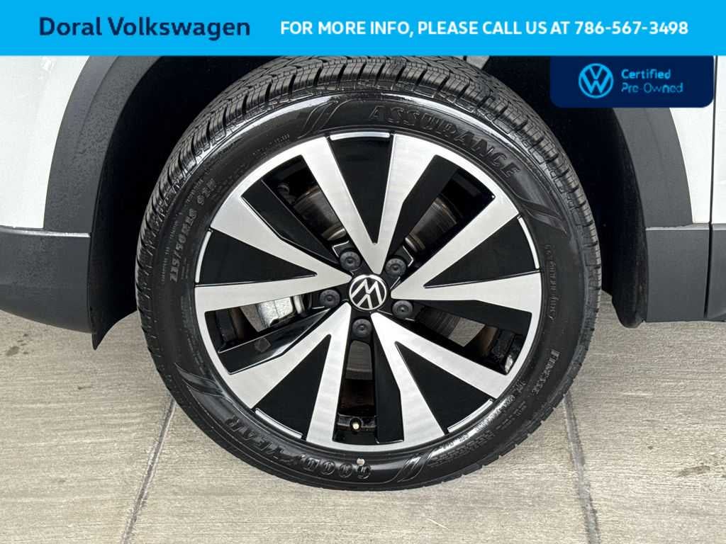 2022 Volkswagen Taos SE