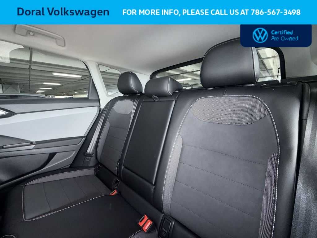 2022 Volkswagen Taos SE