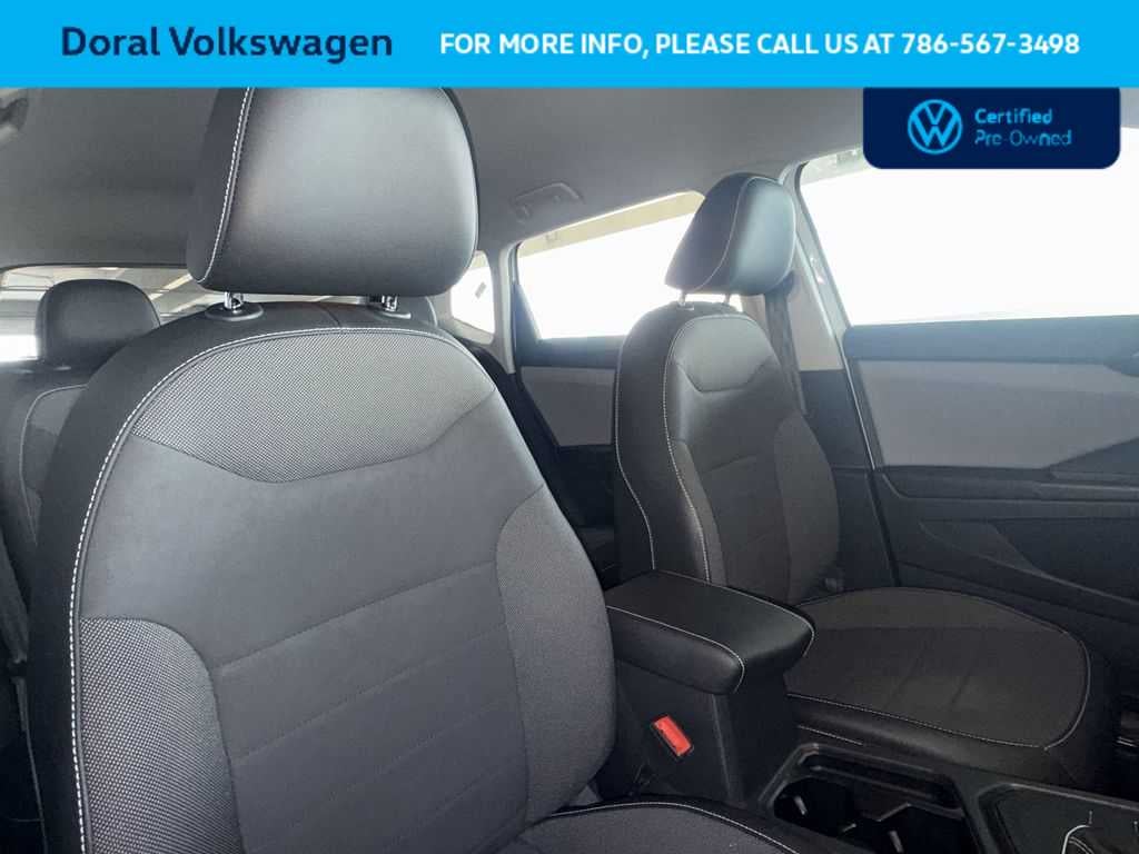 2022 Volkswagen Taos SE