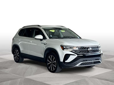 2023 Volkswagen Taos SE