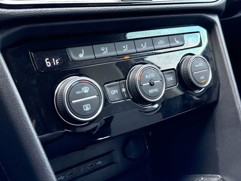 2024 Volkswagen Taos SE