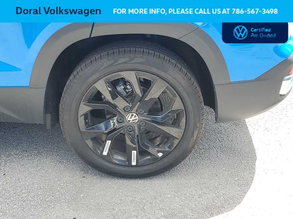 2024 Volkswagen Taos SE