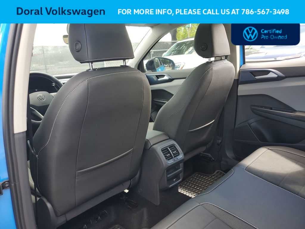 2024 Volkswagen Taos SE