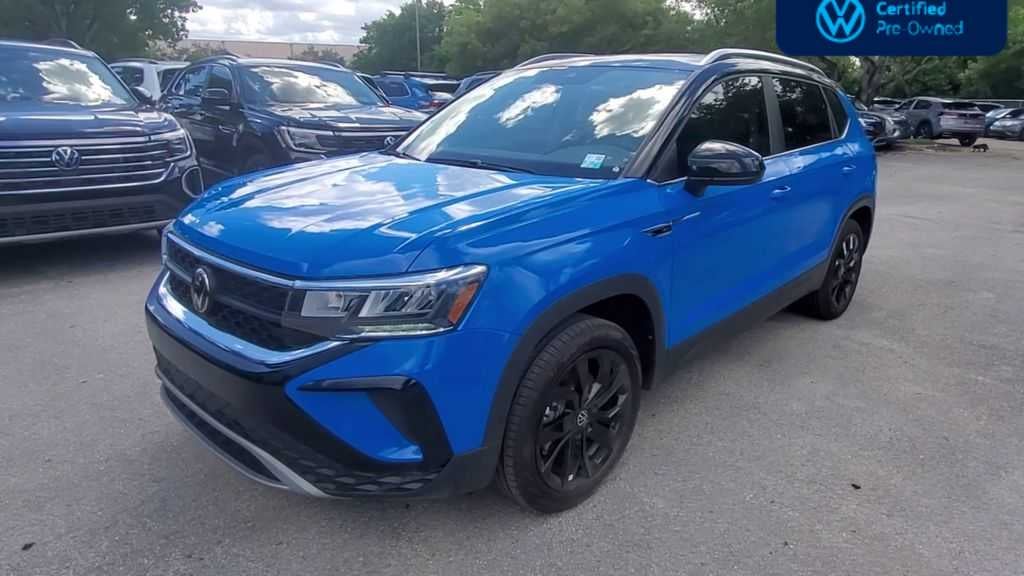2024 Volkswagen Taos SE