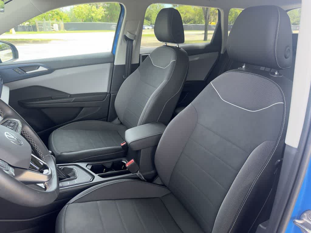 2023 Volkswagen Taos SE