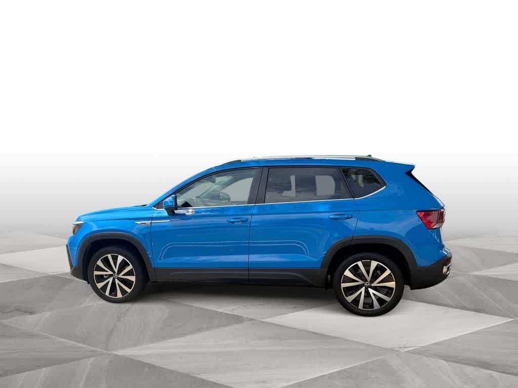 2023 Volkswagen Taos SE