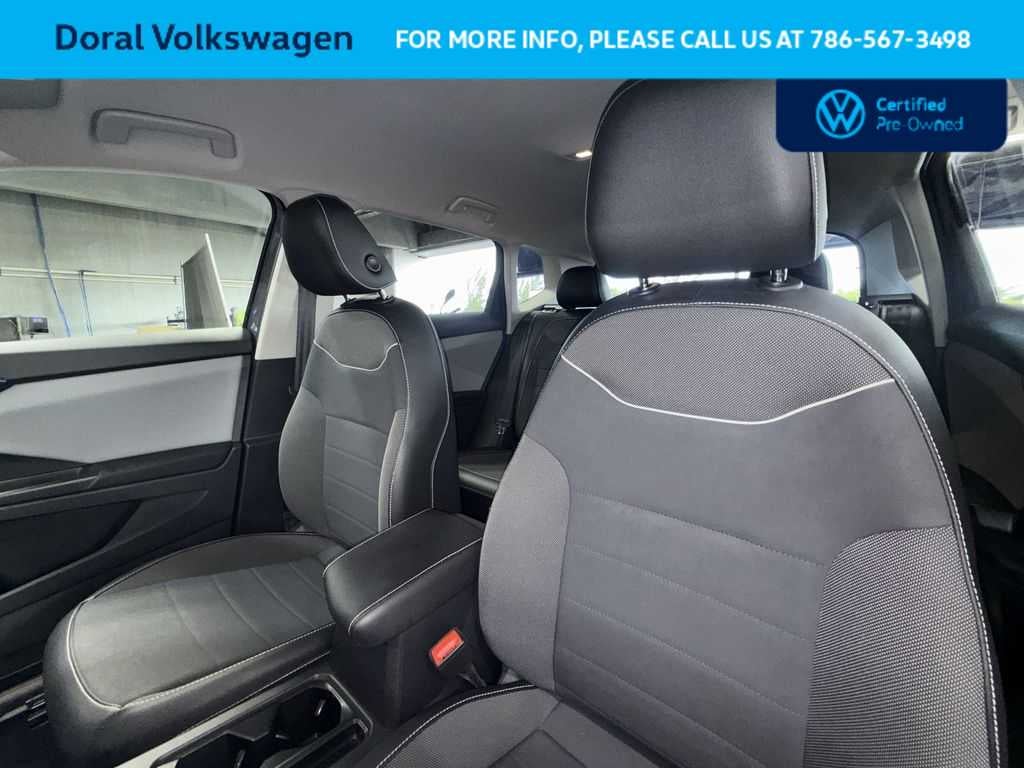 2023 Volkswagen Taos SE