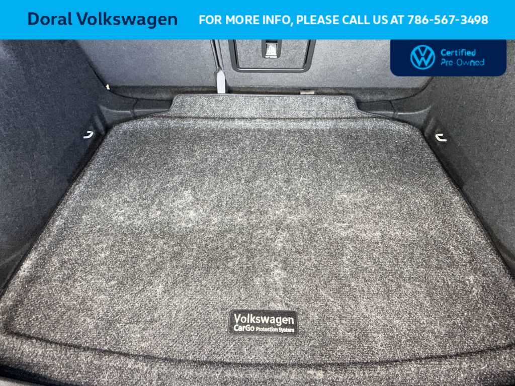 2023 Volkswagen Taos SE