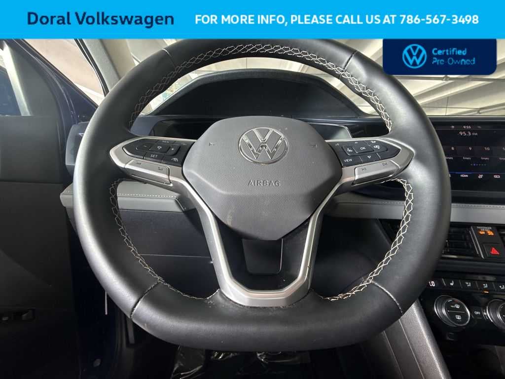 2024 Volkswagen Taos SE