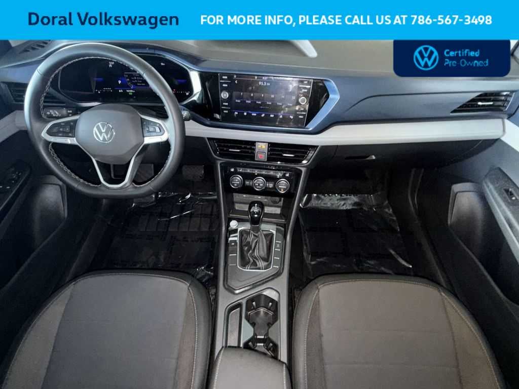 2024 Volkswagen Taos SE