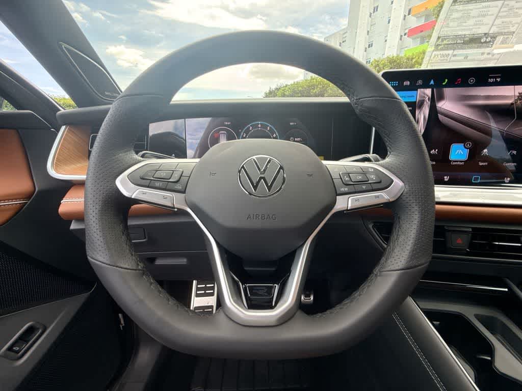 2026 Volkswagen Tiguan SEL R-Line Turbo