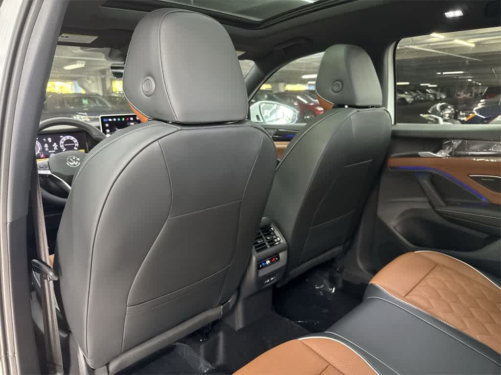 2026 Volkswagen Tiguan SEL R-Line Turbo