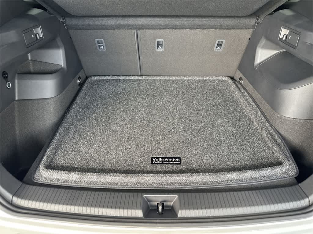 2026 Volkswagen Tiguan SEL R-Line Turbo