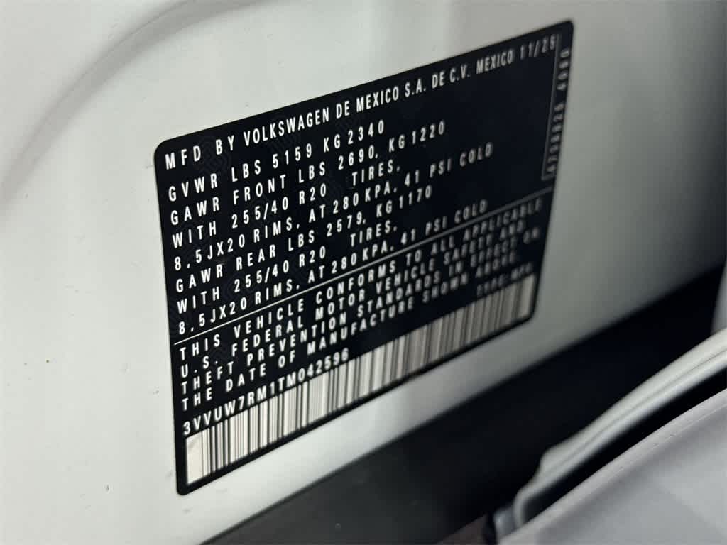 2026 Volkswagen Tiguan SEL R-Line Turbo