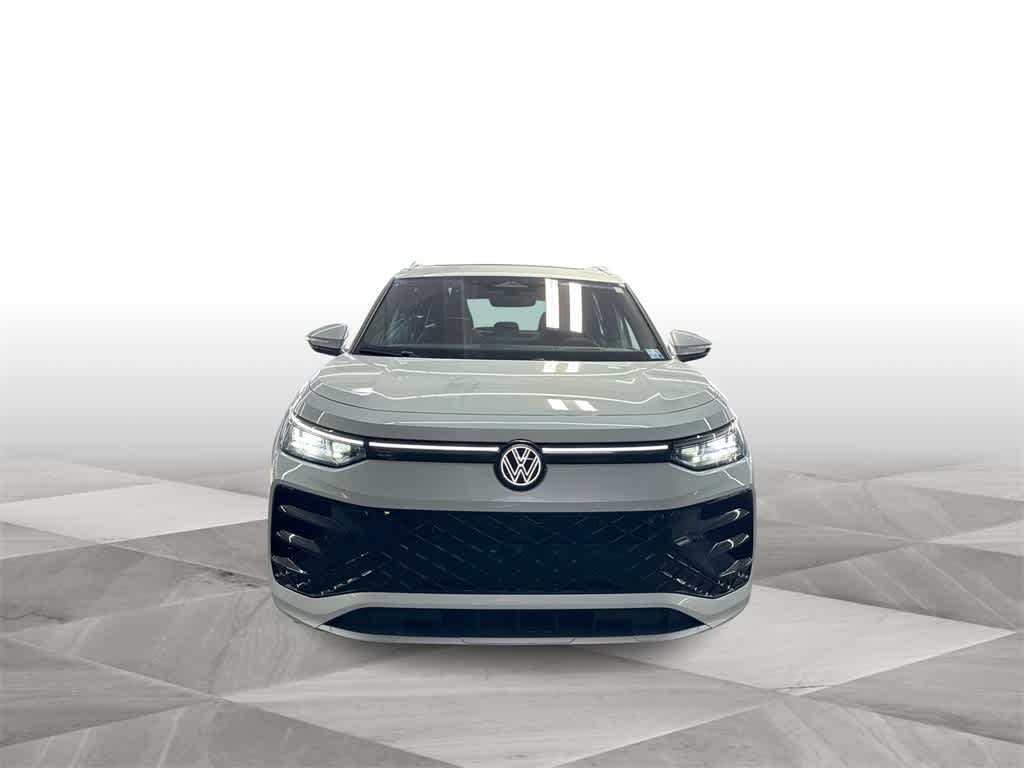 2026 Volkswagen Tiguan SEL R-Line Turbo