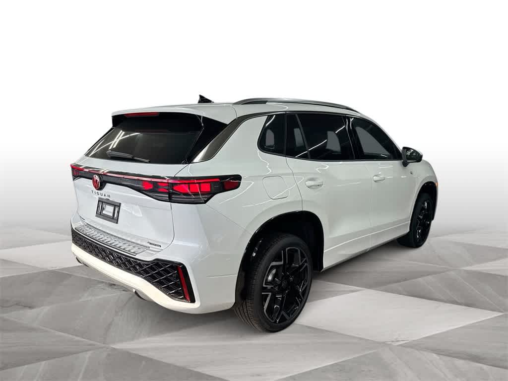 2026 Volkswagen Tiguan SEL R-Line Turbo