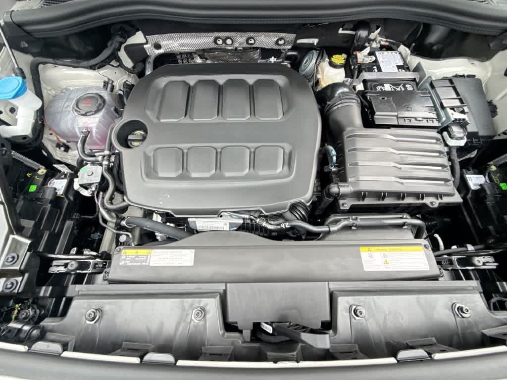 2026 Volkswagen Tiguan SEL R-Line Turbo