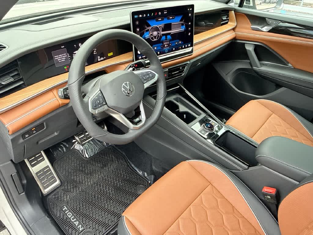 2026 Volkswagen Tiguan SEL R-Line Turbo