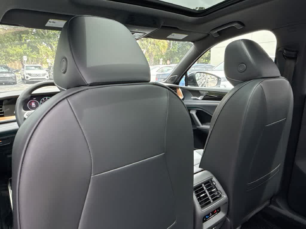 2026 Volkswagen Tiguan SEL R-Line Turbo