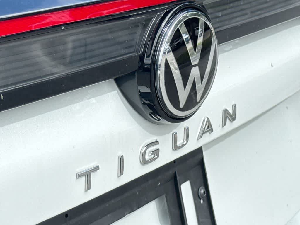 2026 Volkswagen Tiguan SEL R-Line Turbo