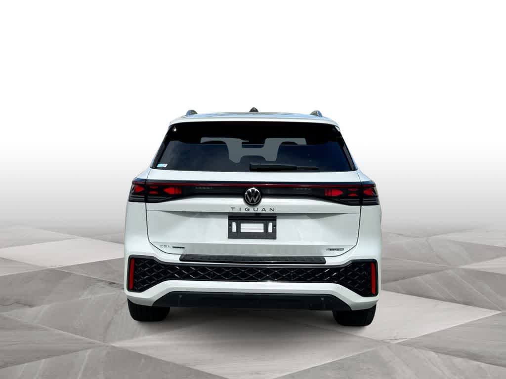 2026 Volkswagen Tiguan SEL R-Line Turbo