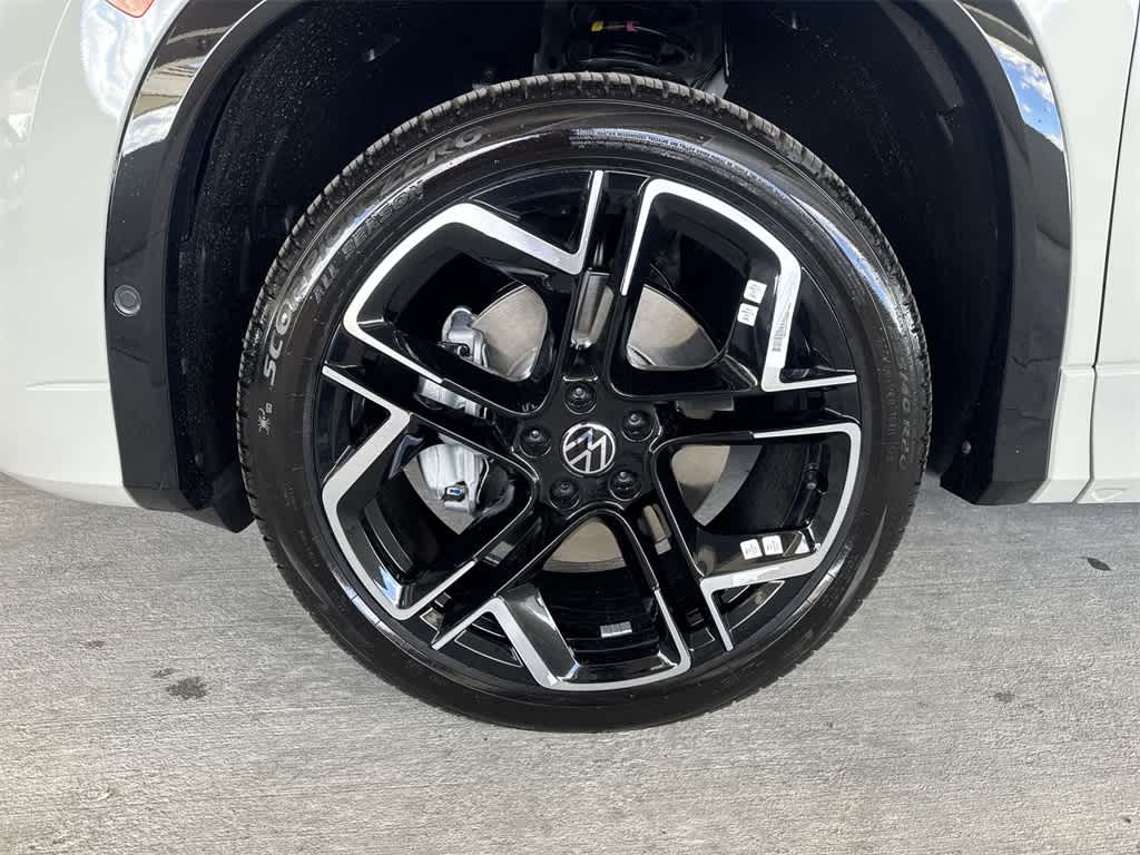 2026 Volkswagen Tiguan SEL R-Line Turbo