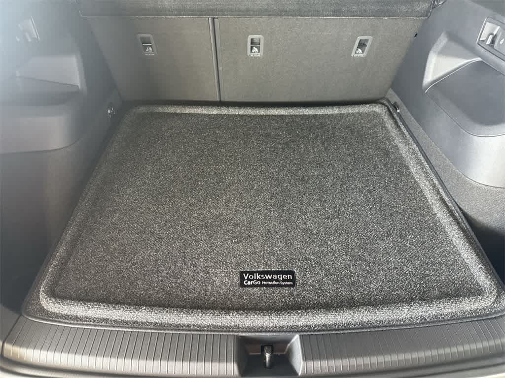 2026 Volkswagen Tiguan SEL R-Line Turbo