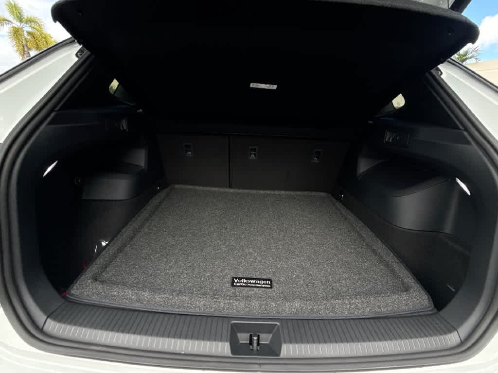 2026 Volkswagen Tiguan SEL R-Line Turbo