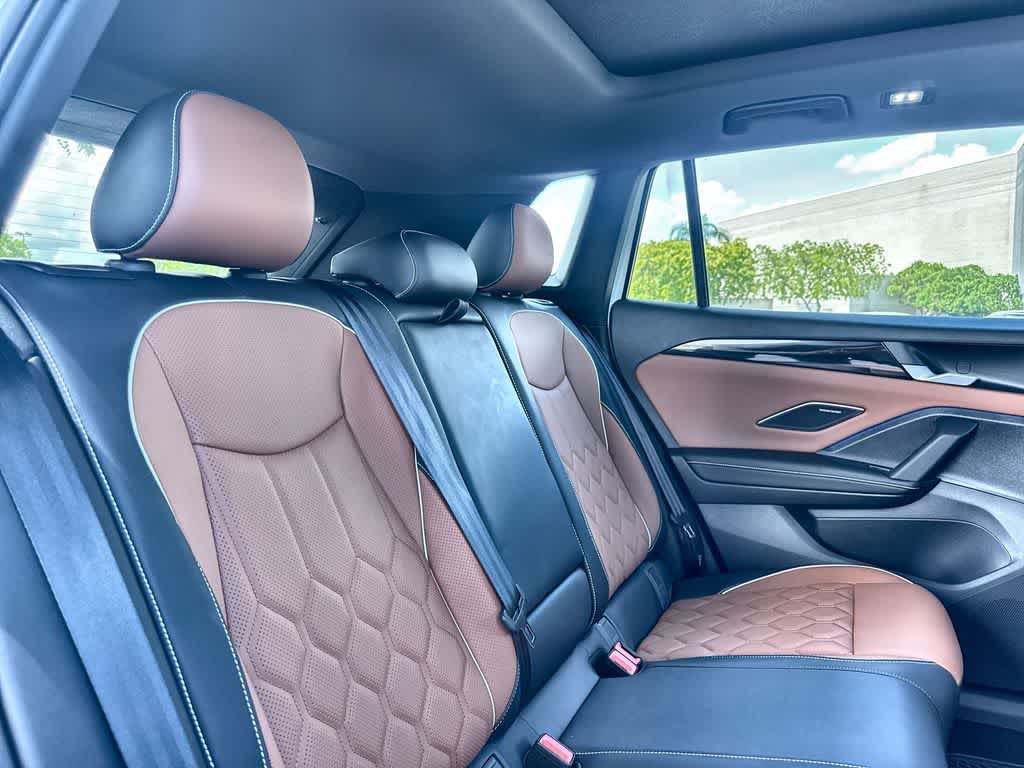 2026 Volkswagen Tiguan SEL R-Line Turbo