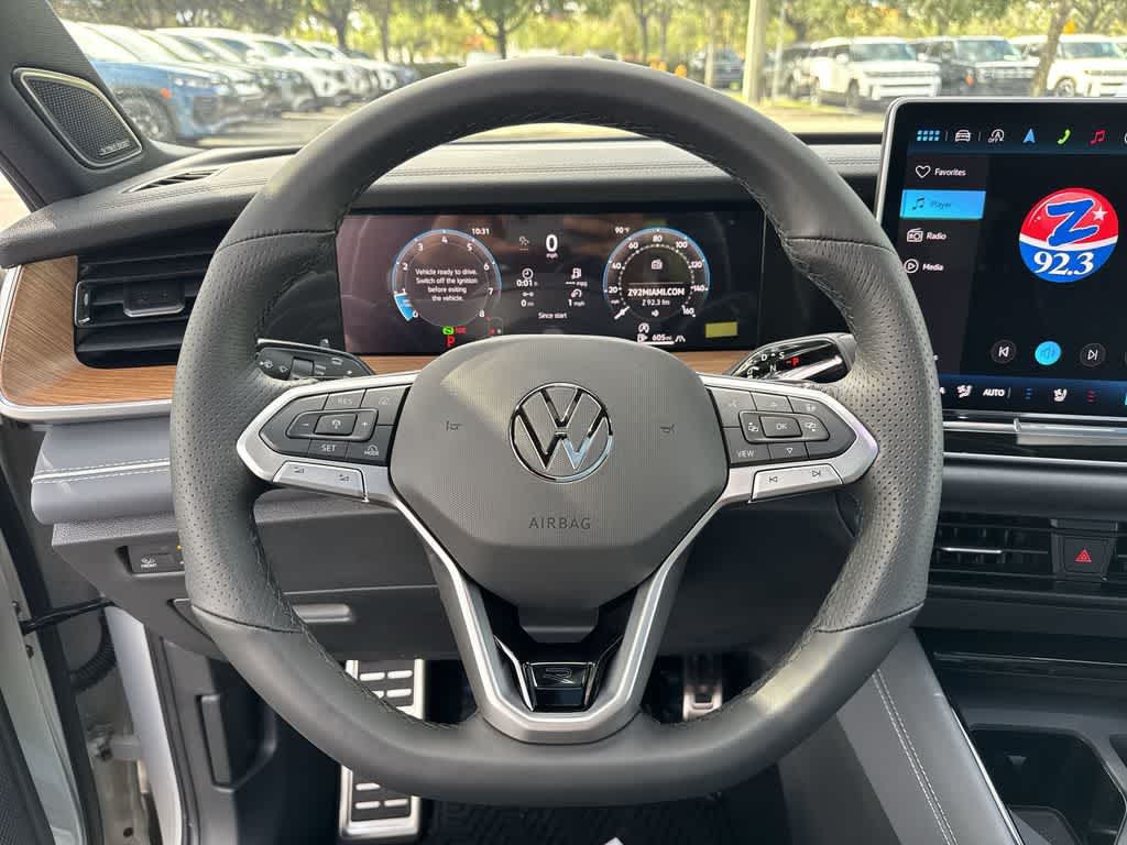 2026 Volkswagen Tiguan SEL R-Line Turbo