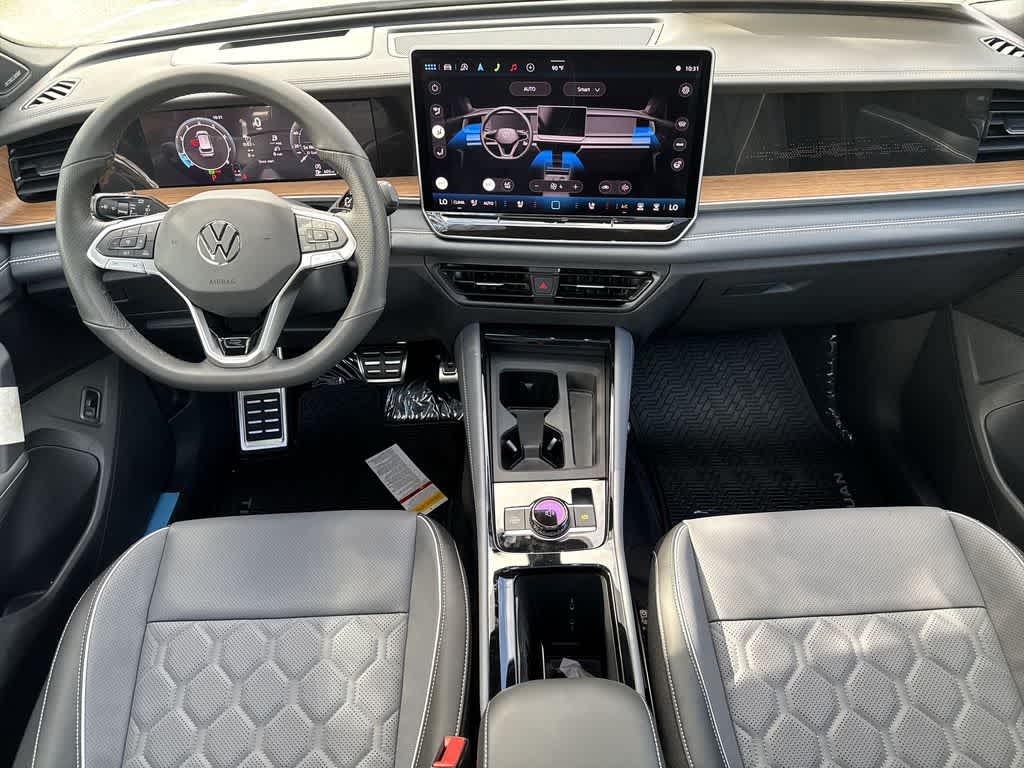 2026 Volkswagen Tiguan SEL R-Line Turbo
