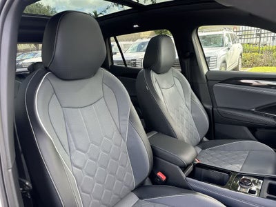 2026 Volkswagen Tiguan SEL R-Line Turbo