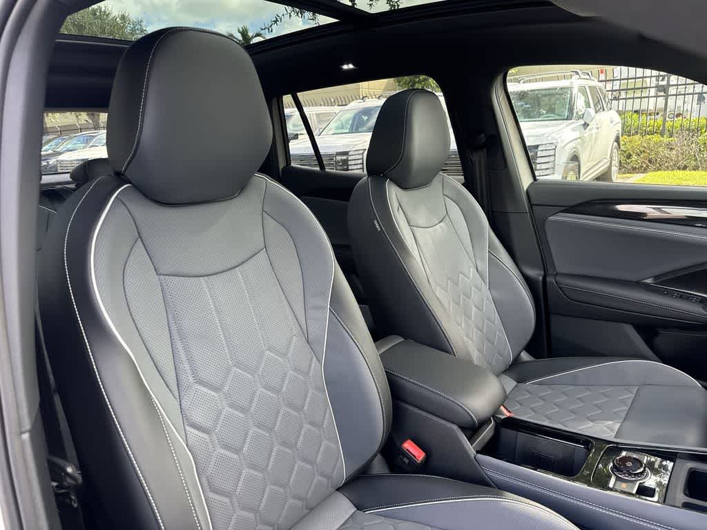 2026 Volkswagen Tiguan SEL R-Line Turbo
