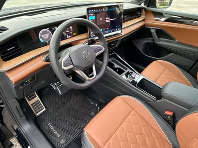 2026 Volkswagen Tiguan SEL R-Line Turbo