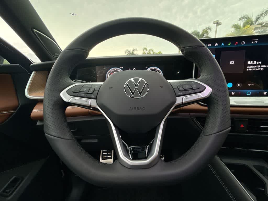 2026 Volkswagen Tiguan SEL R-Line Turbo